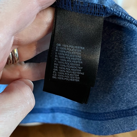 North Face Women’s 1/4 zip pullover sweater XS - Picture 6 of 8